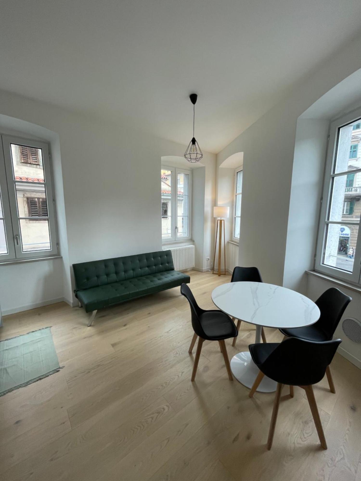 Le Vie Del Vento - Garibaldi Apartment Trieste Bagian luar foto