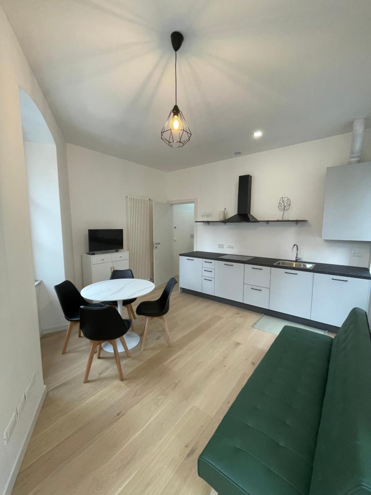Le Vie Del Vento - Garibaldi Apartment Trieste Bagian luar foto